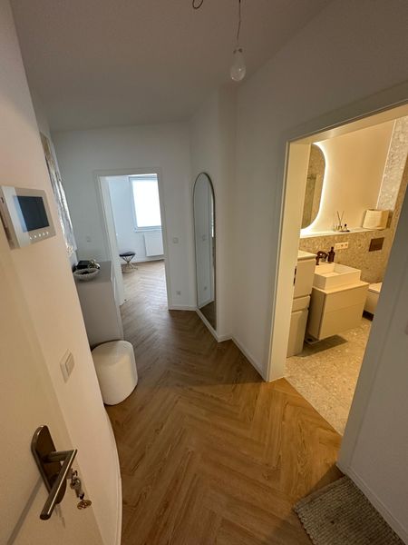 Kapitalanlage ! Hochparterre Citywohnung, inkl. EBK und Designer Bad